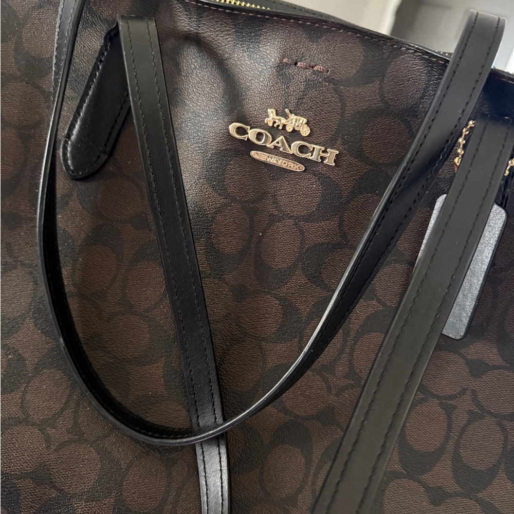 Coach Signature Black and Brown Tote - Picture 2 of 8